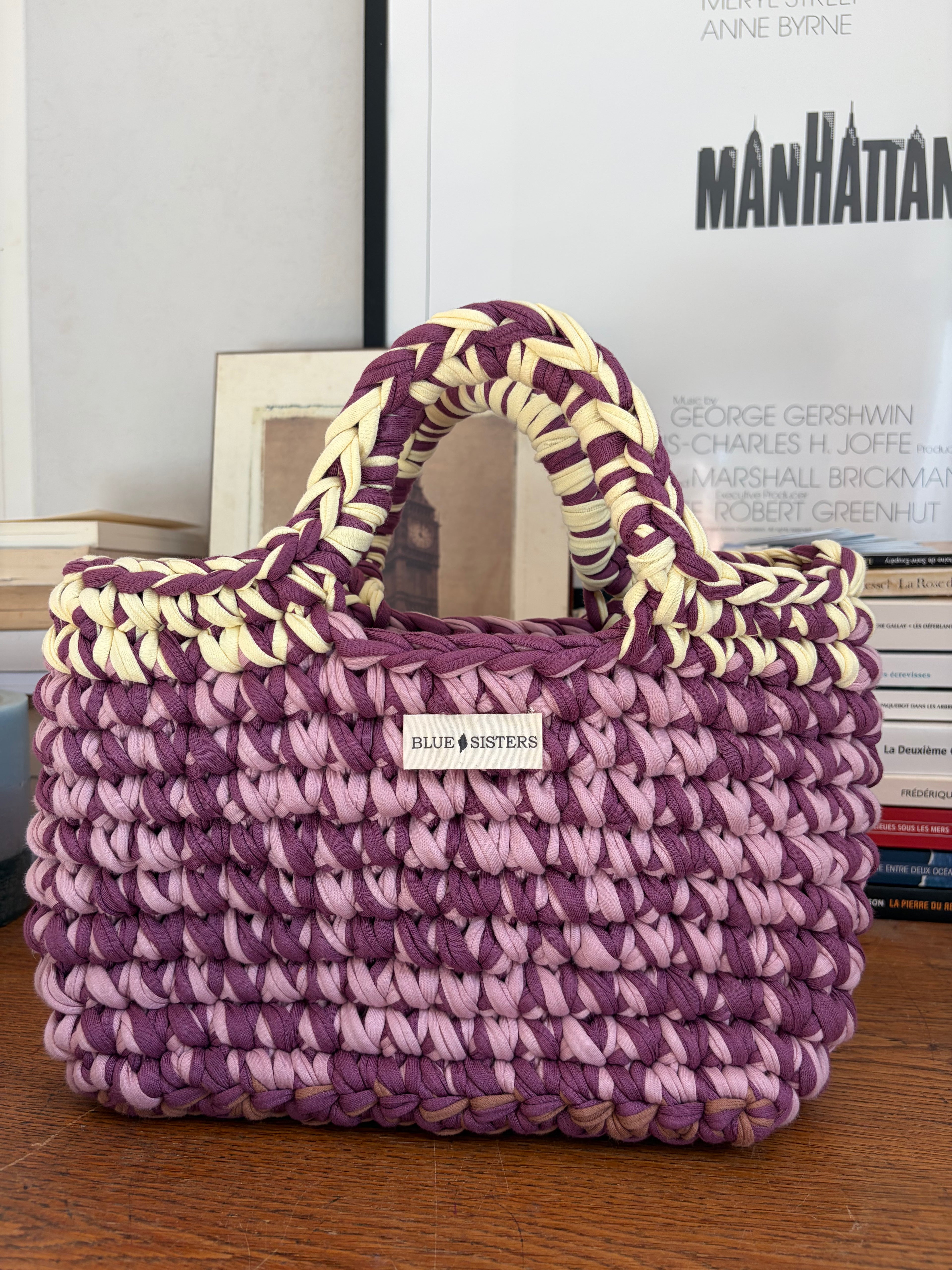 Sac cabas en crochet violet et jaune, fait main en coton recyclé