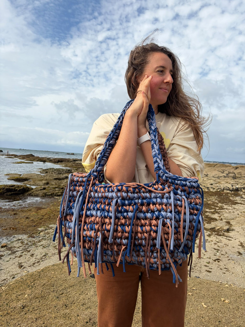 Grand sac cabas en crochet bleu et marron, style western, fait main